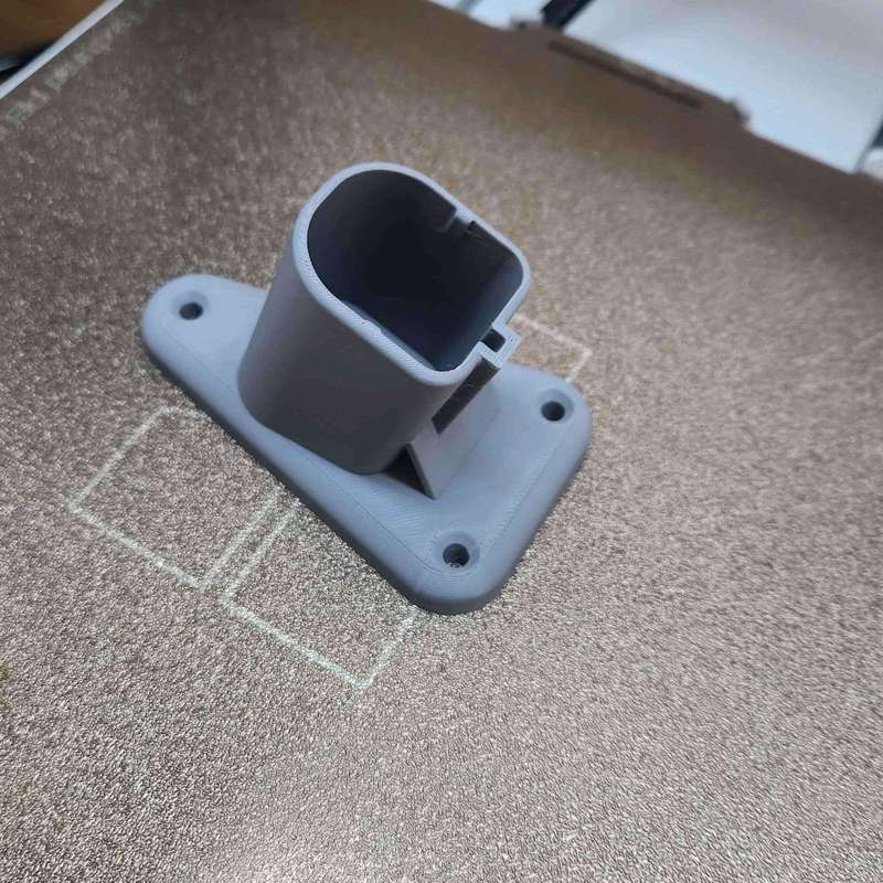 18V Lithium Battery Wall Mount - огляд і ціна Workshop Tools Hanging